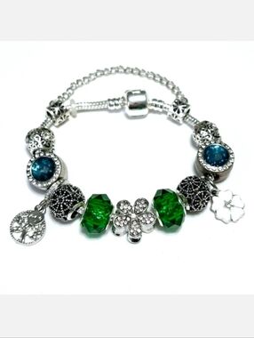 CHARM Beaded Bracelet